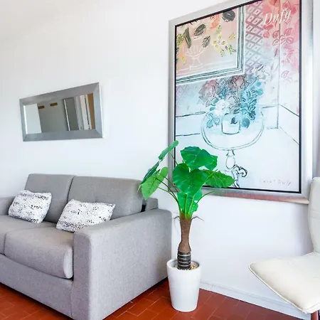 Whome | & 알부페이라